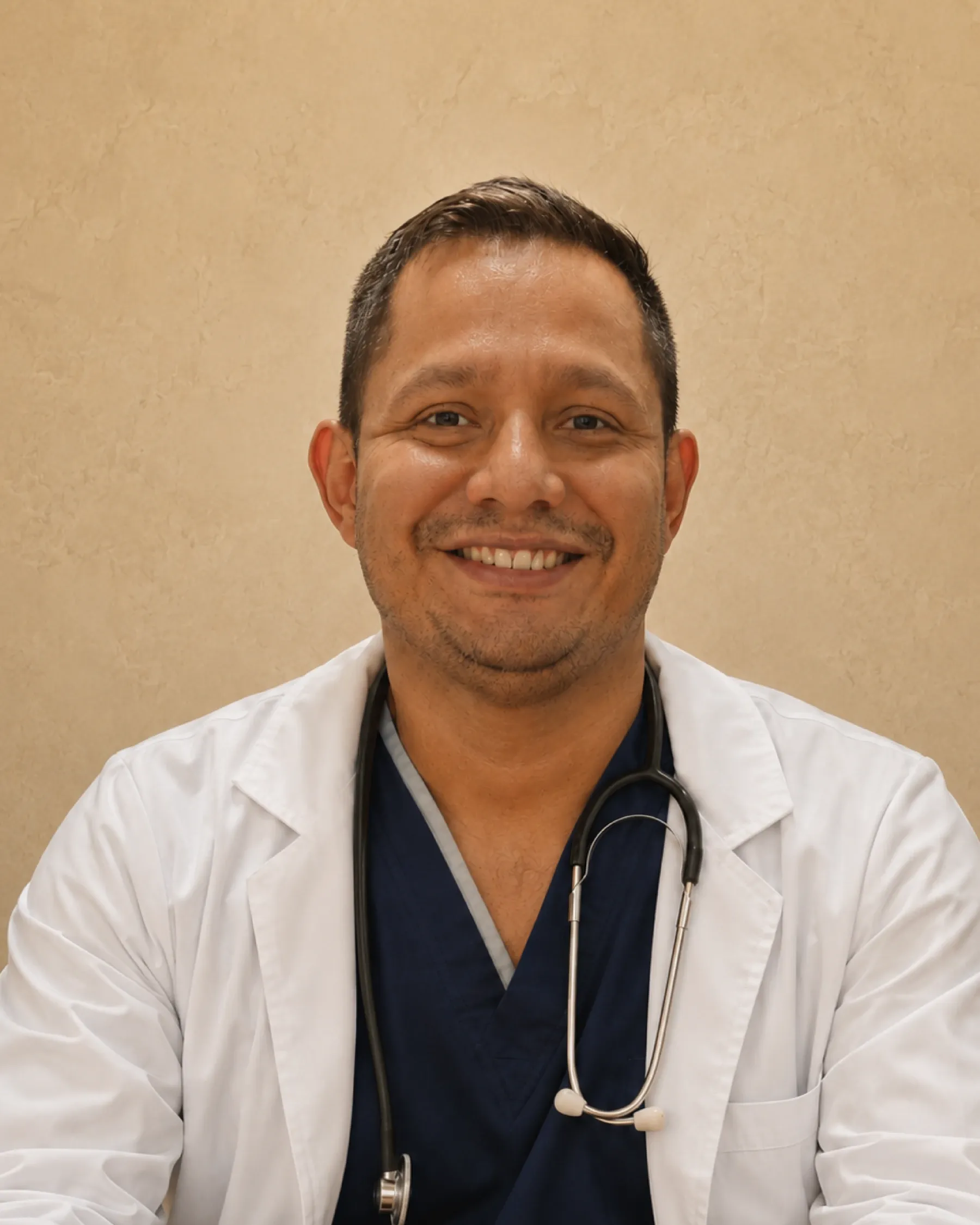 Retrato de Dr. Horacio Benítez, cardiología.