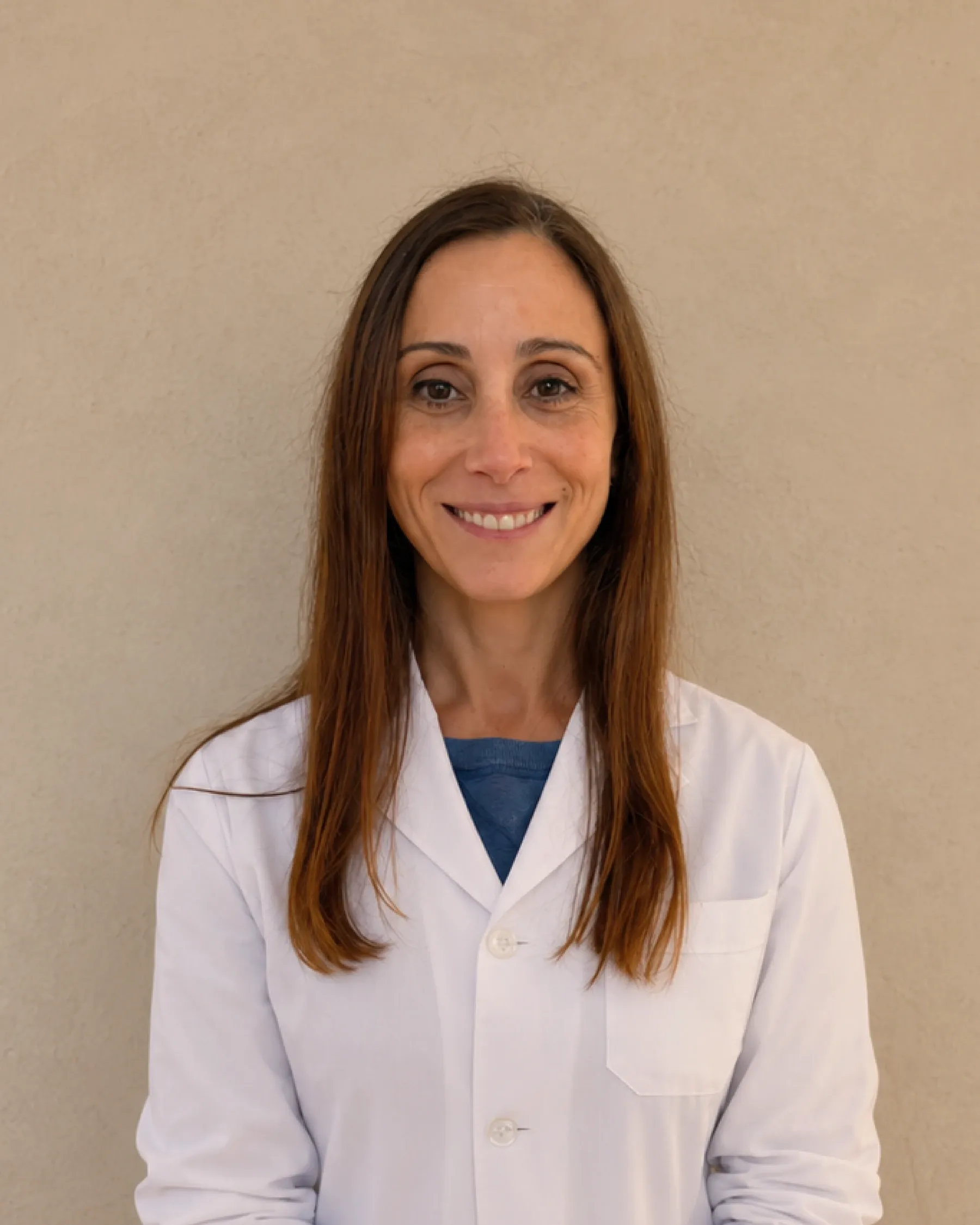 Retrato de Dra. Ayelen Farbman, infectología.